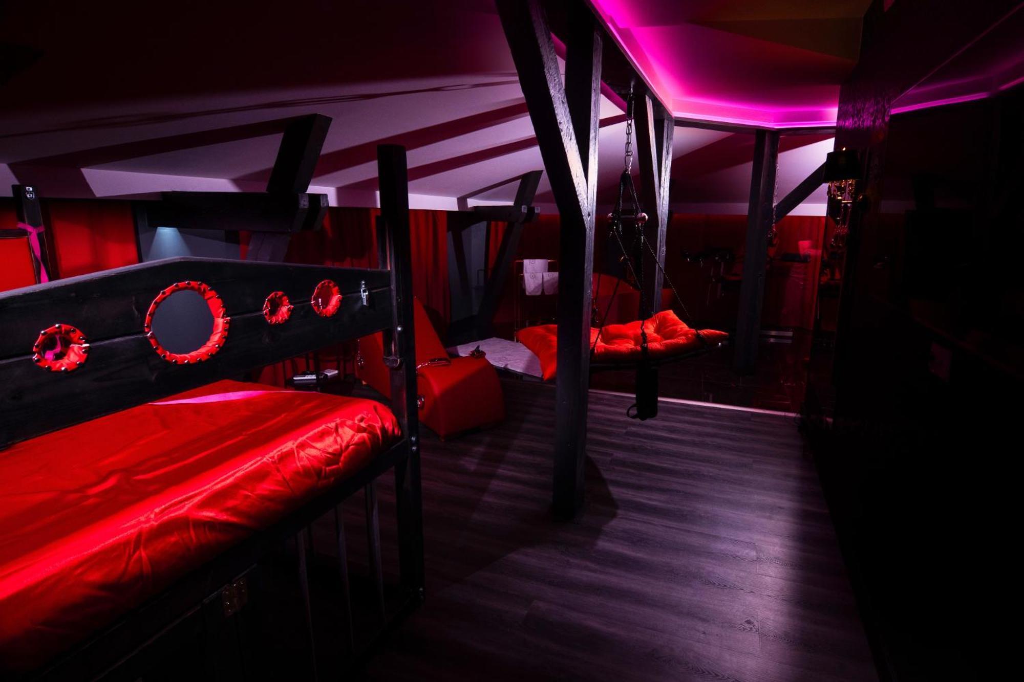 Red Palace Apartament Bdsm Bydhošť Exteriér fotografie